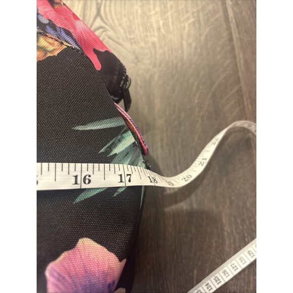Herschel Supply Co Strand Duffle Tote Bag Pineapple Flowers Black NWOT - Picture 4 of 11